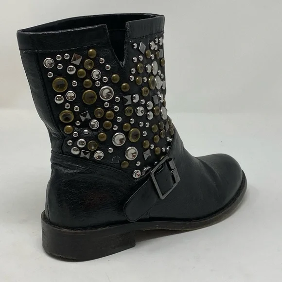 Steve Madden Womens Galia Black Leather Studded Ankle Short Boots / Size 7 M - Picture 3 of 9